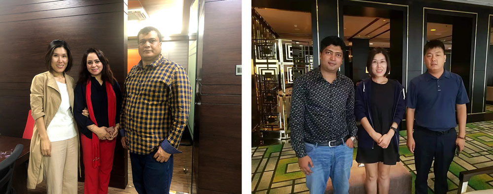 Group Photo of Customers Group Photo of Customers